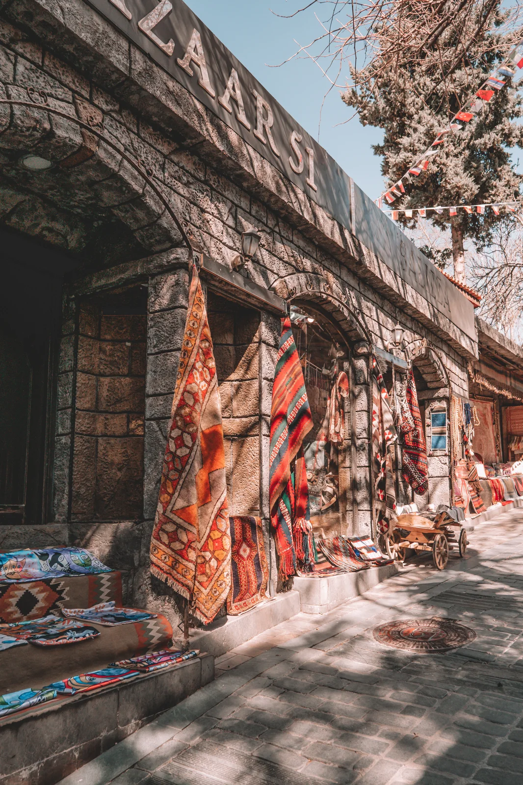 Grand Bazaar Carpet Shop Tricks: Real Tourist Experiences