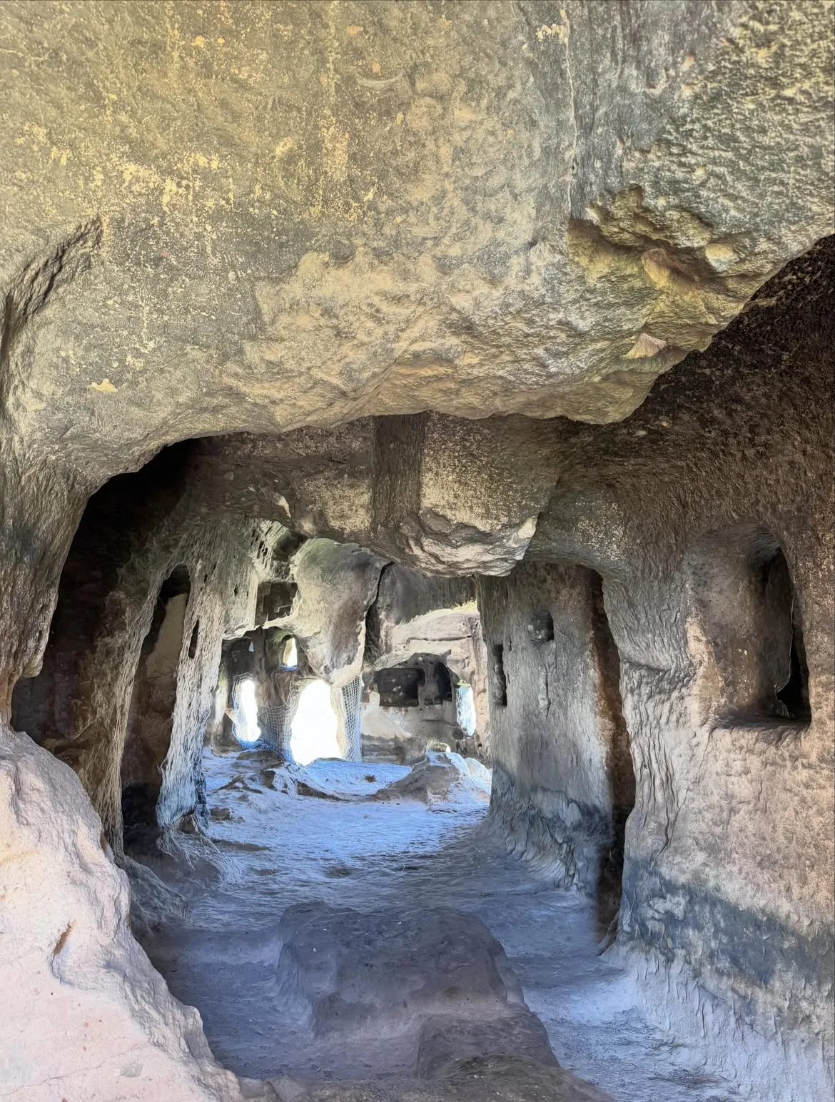 Kırkinler Rock: The Rooms Hidden Inside an Afyonkarahisar Cliff