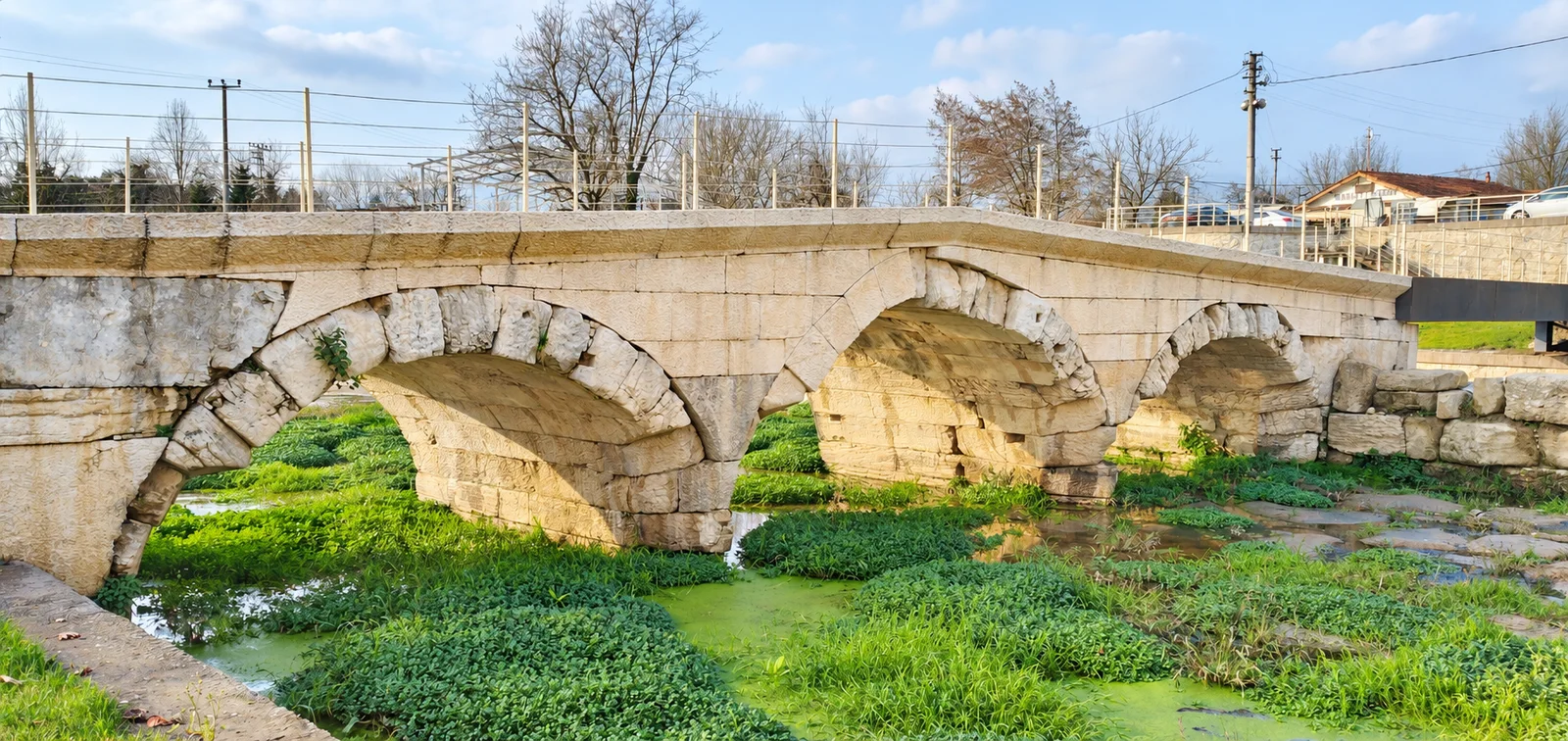Konuralp’s Historic Roman Bridge: A Crossing Built Without Mortar