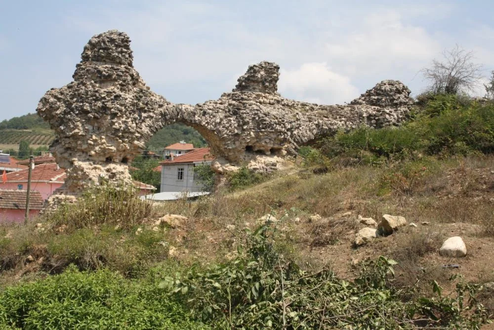 What Were These Ancient Arches in Türkiye Used For? Düzce’s Ingenious Use of Gravity