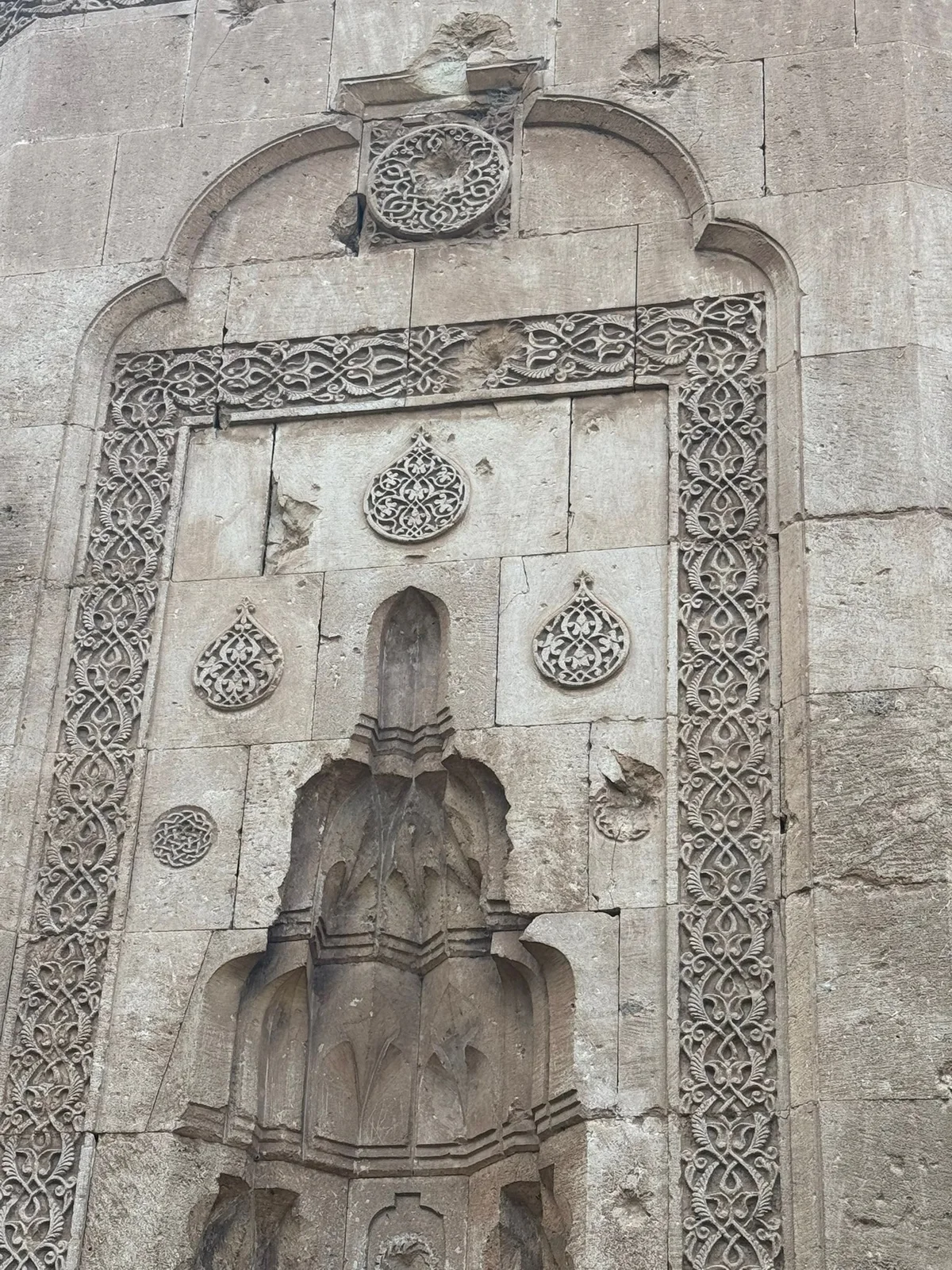 Halime Hatun Kümbeti: A Carved Stone Mausoleum in Gevaş, Van