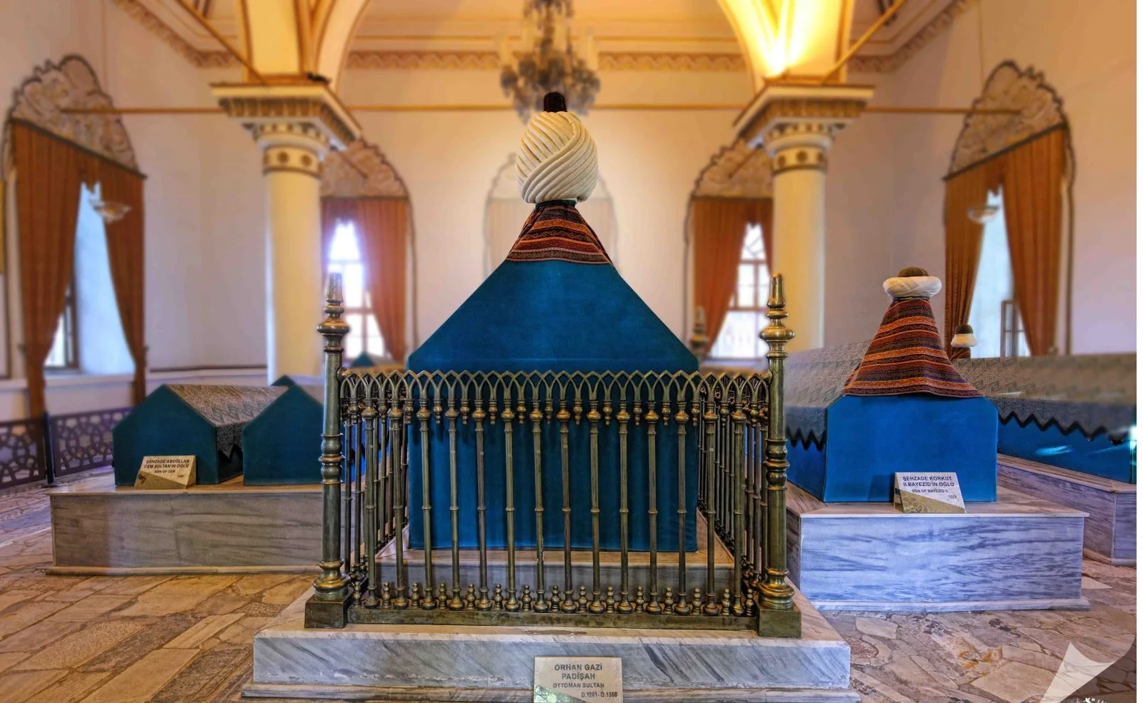 Osman Gazi ve Orhan Gazi Türbeleri: Bursa’ya Yukarıdan Bakan Bir Başlangıç