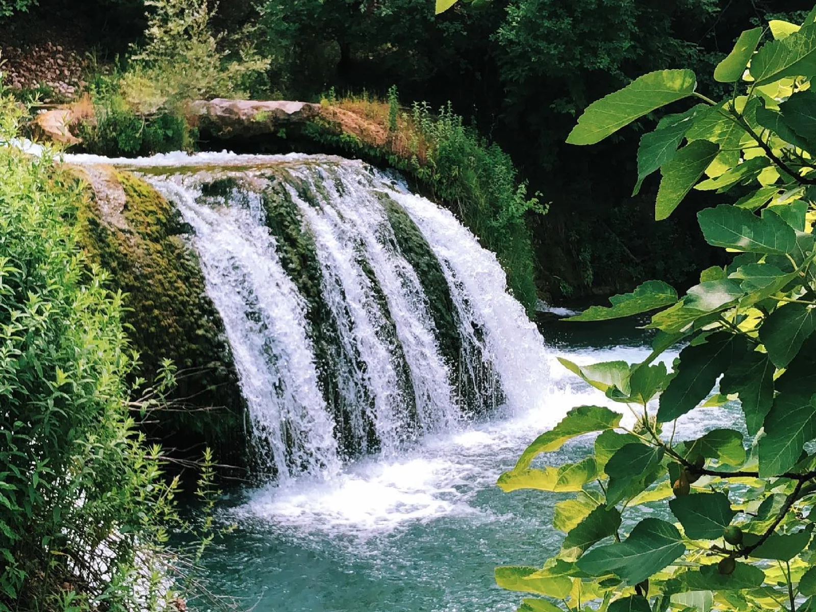 Şarlak Waterfall in Osmaniye