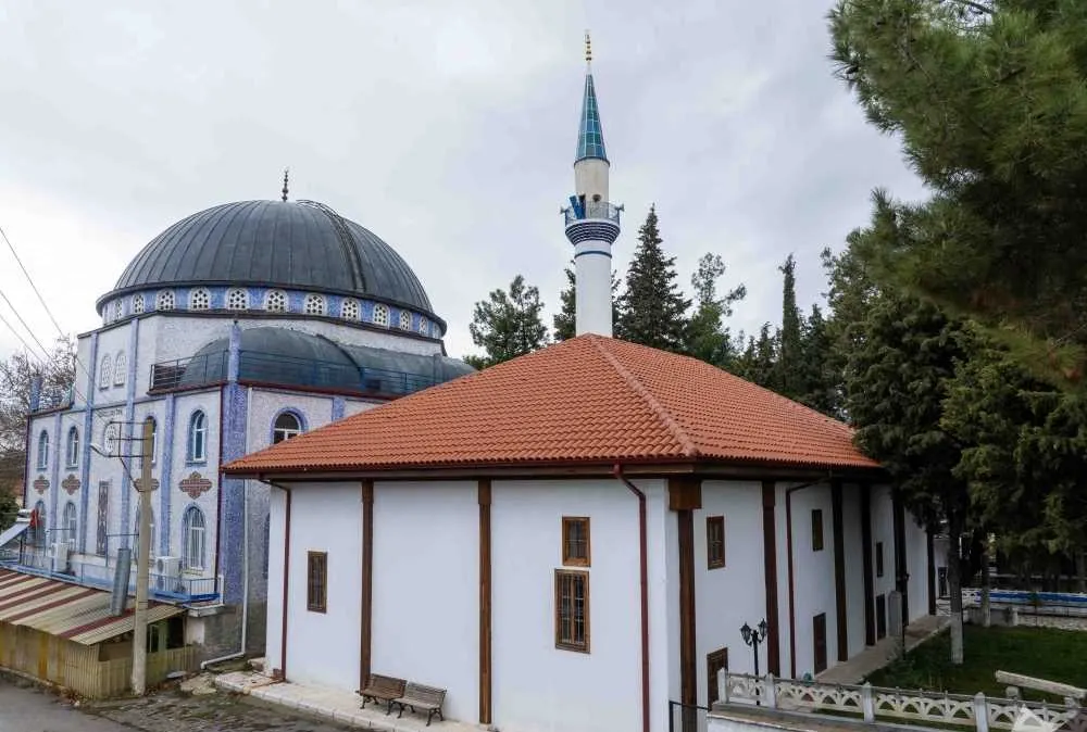 Boğaziçi Old Mosque (Baklan) in Denizli
