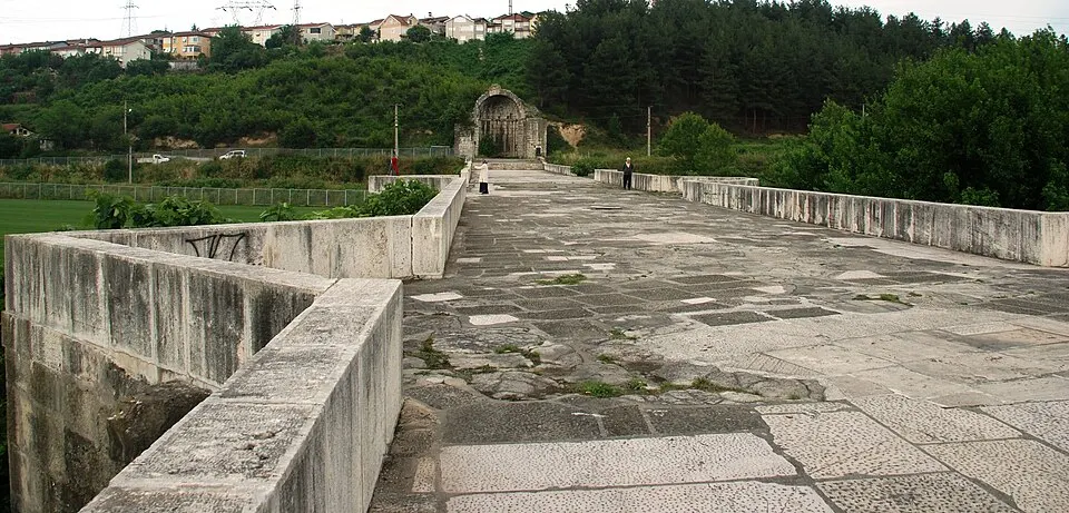Justinianus Bridge (Beşköprü) — photo 2