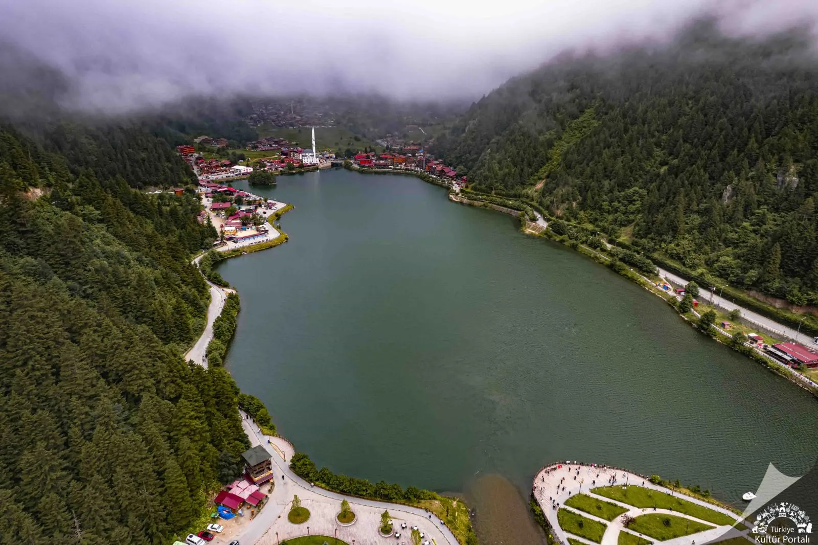 Uzungöl, Trabzon: Turkey’s Mountain Lake Wrapped in Forest and Mist — photo 2