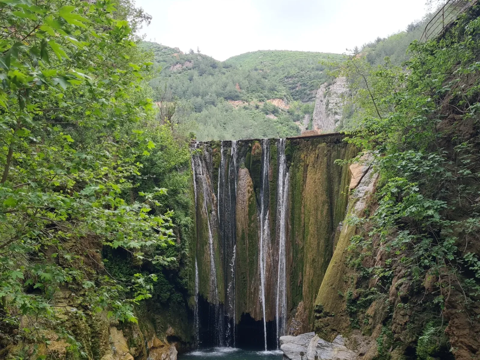Karasu Waterfall in Osmaniye