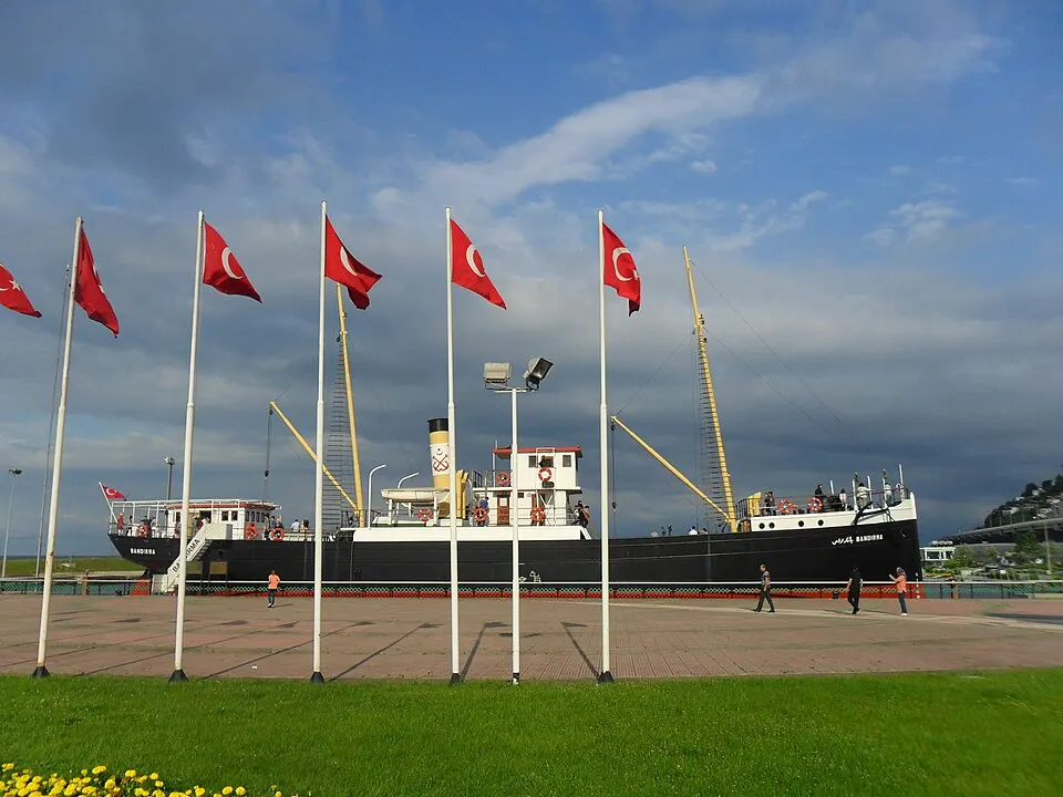 Bandırma Ship Museum in Samsun