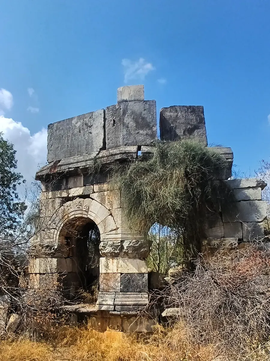 Kastabala Ancient City (Hierapolis) — photo 3