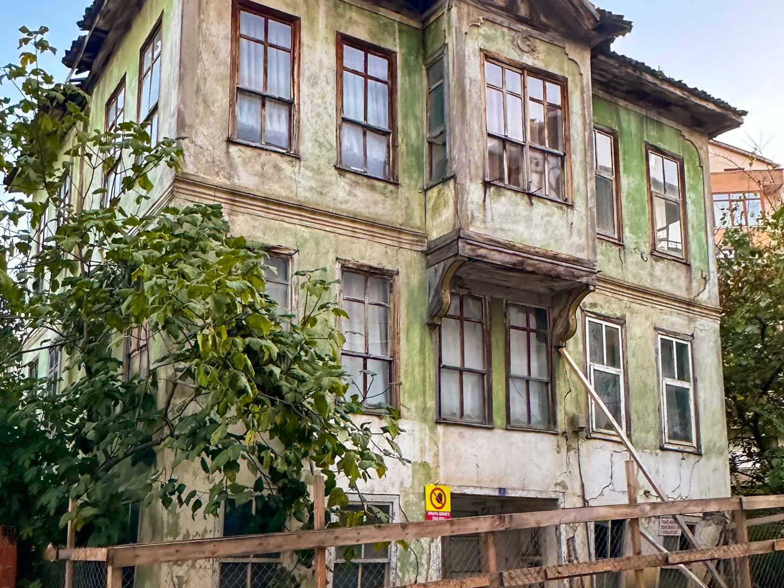 Akçakoca Tarihi Evleri ve Yukarı Mahalle in Düzce