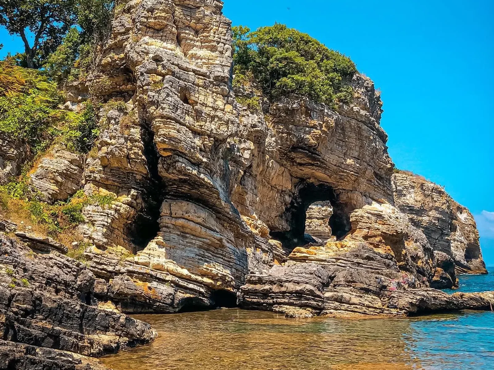 Sardala Bay and Cennet Natural Pool in Kocaeli
