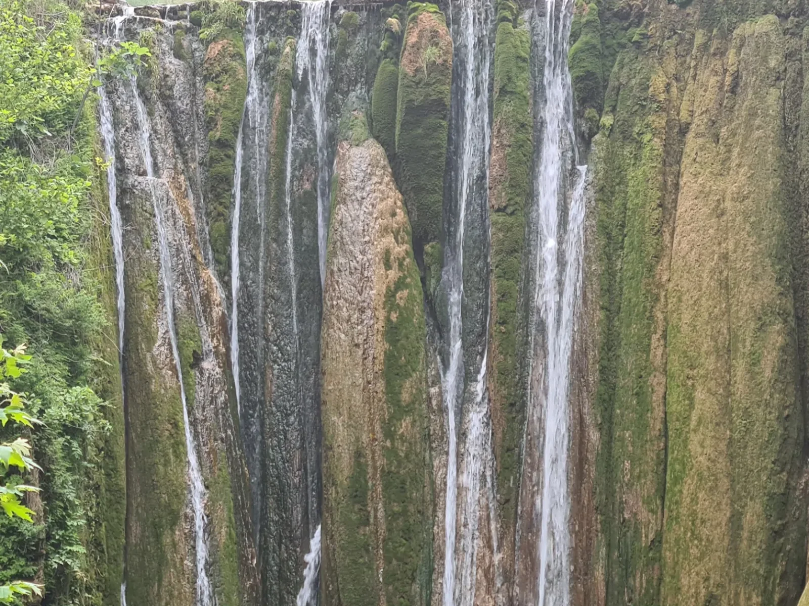 Karasu Waterfall in Osmaniye