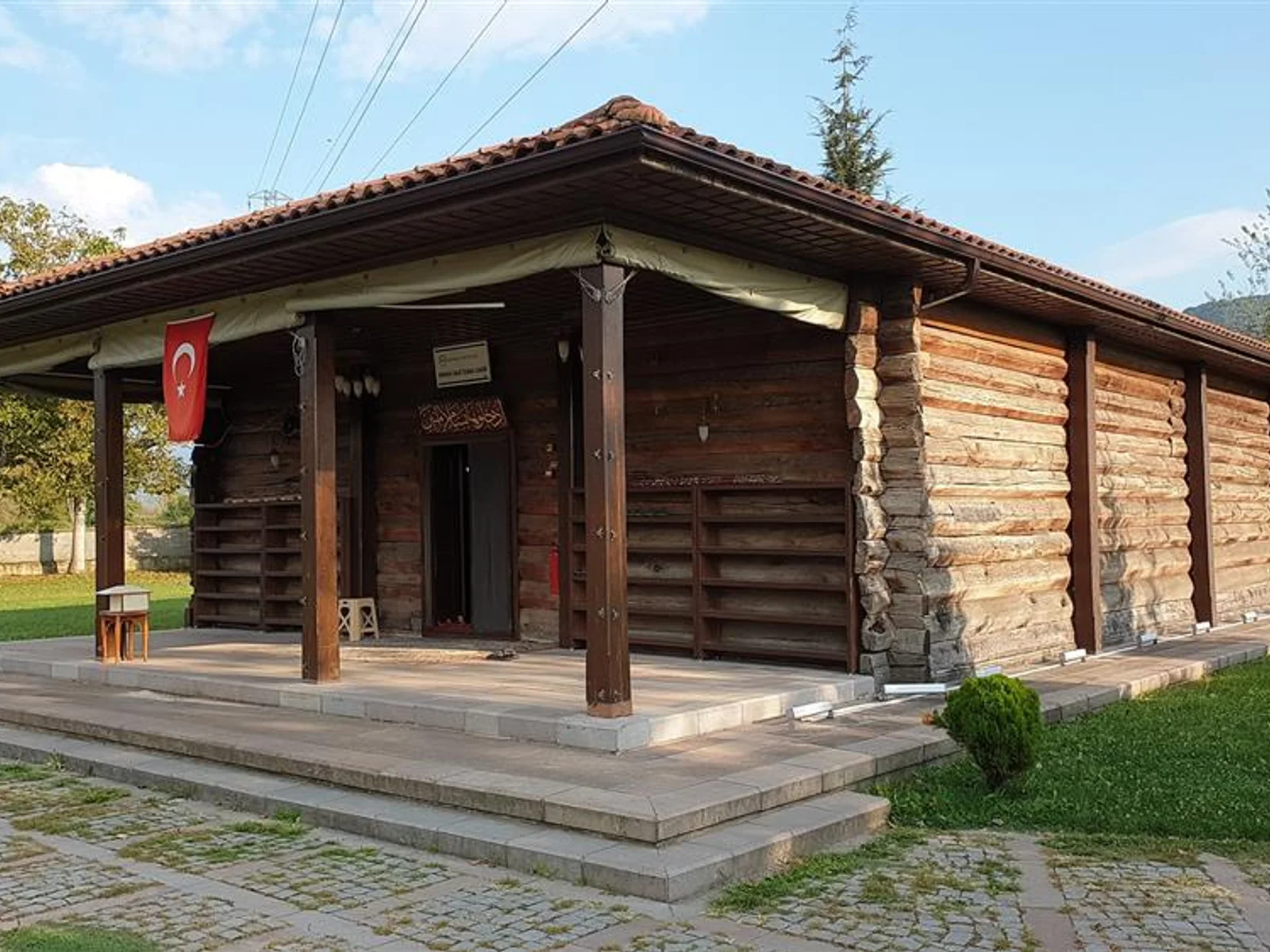 Karaçalı Orhangazi Cuma Camii in Düzce