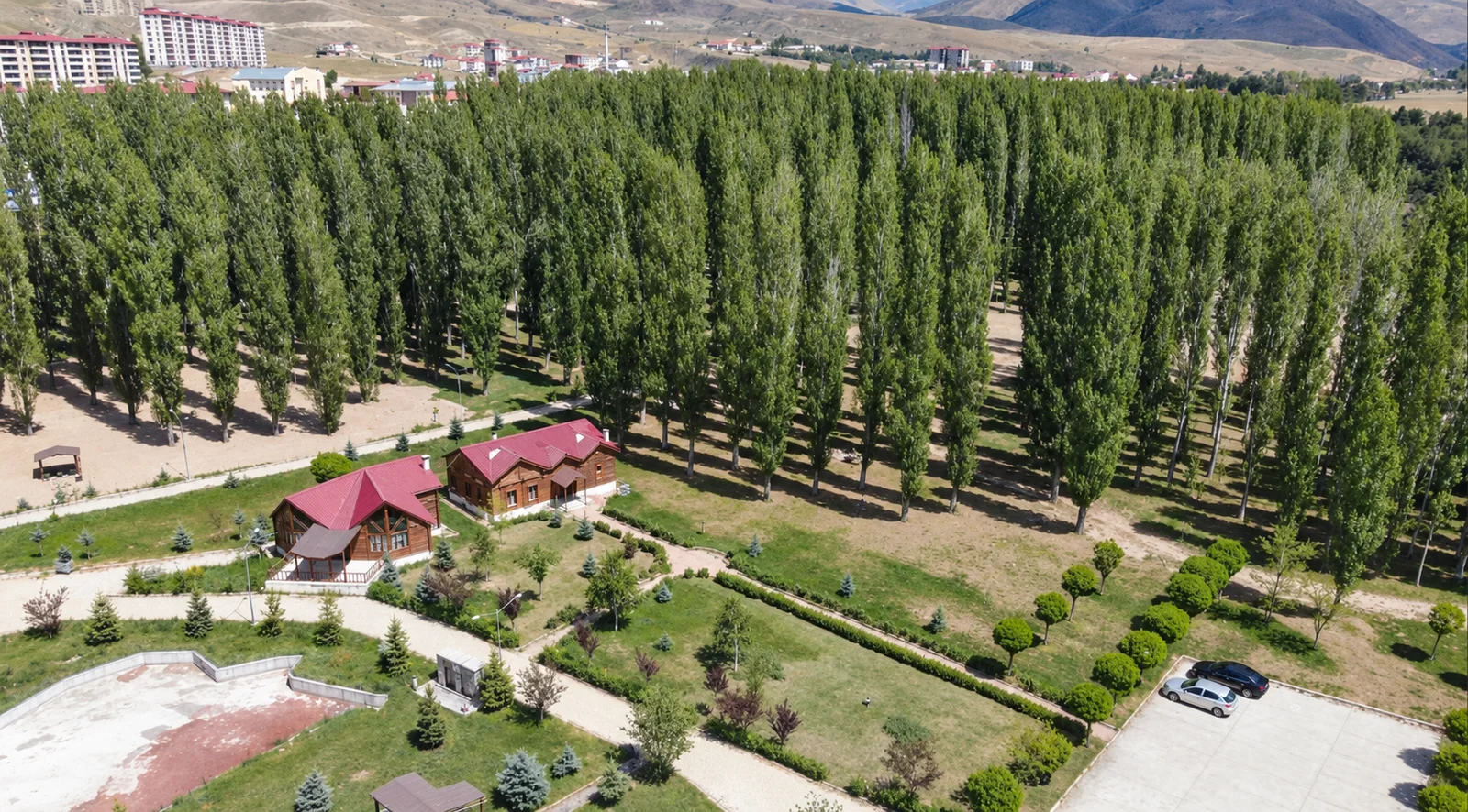 Traveler exterior photo of Bayburt